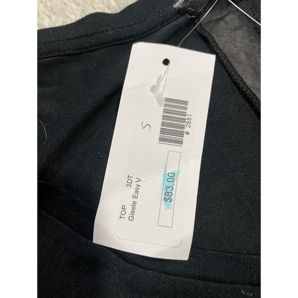 NWT Women's size Small Three Dots Black T-shirt Gisele easy V MSRP $83 - Picture 4 of 9